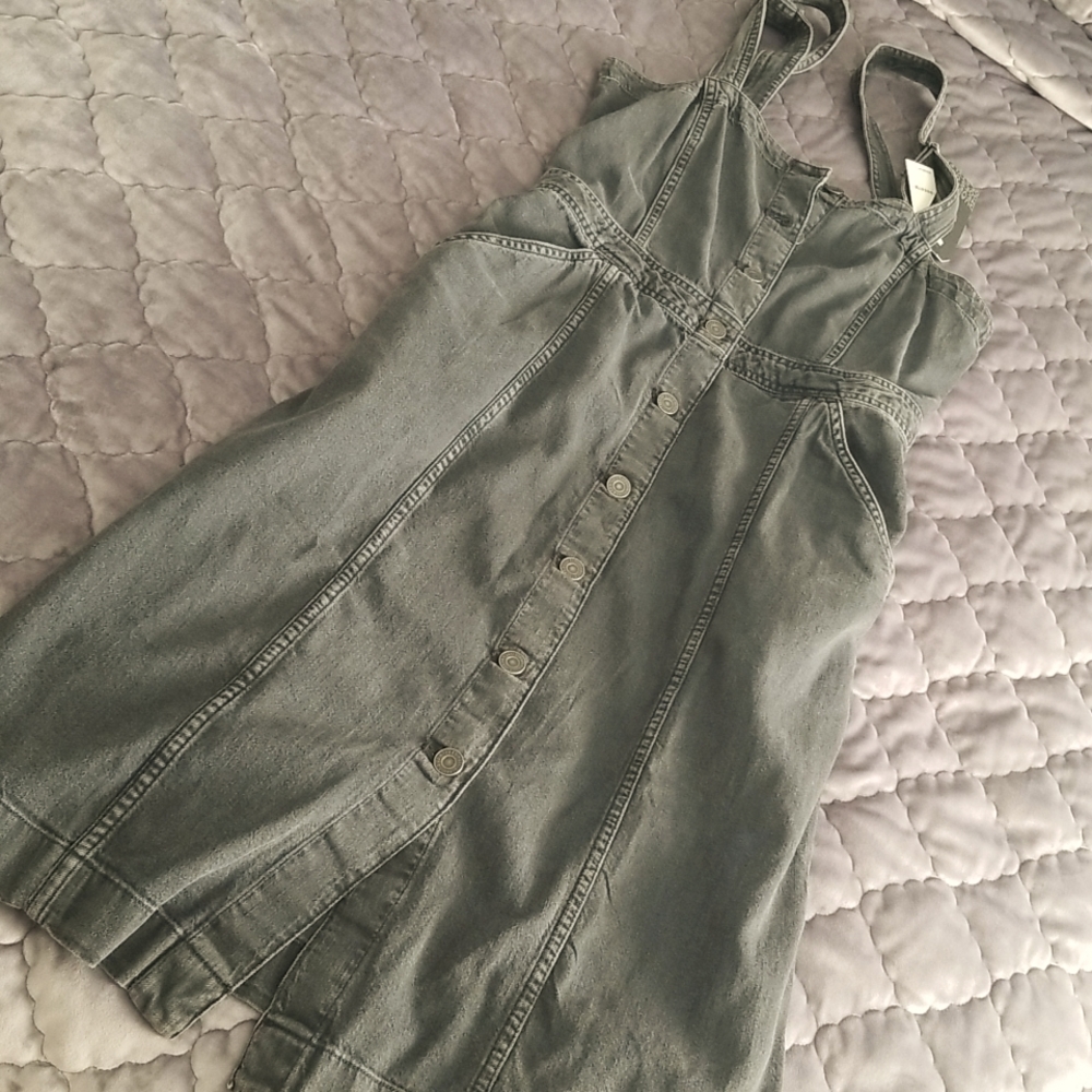 Levi's denim dress